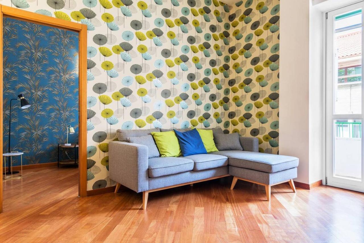 Colored And Spacious Flat Close To Navigli By Easylife ミラノ エクステリア 写真